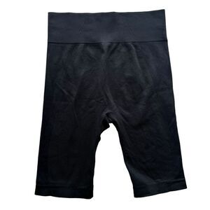 Black Ribbed Bike Shorts Women’s Size Medium